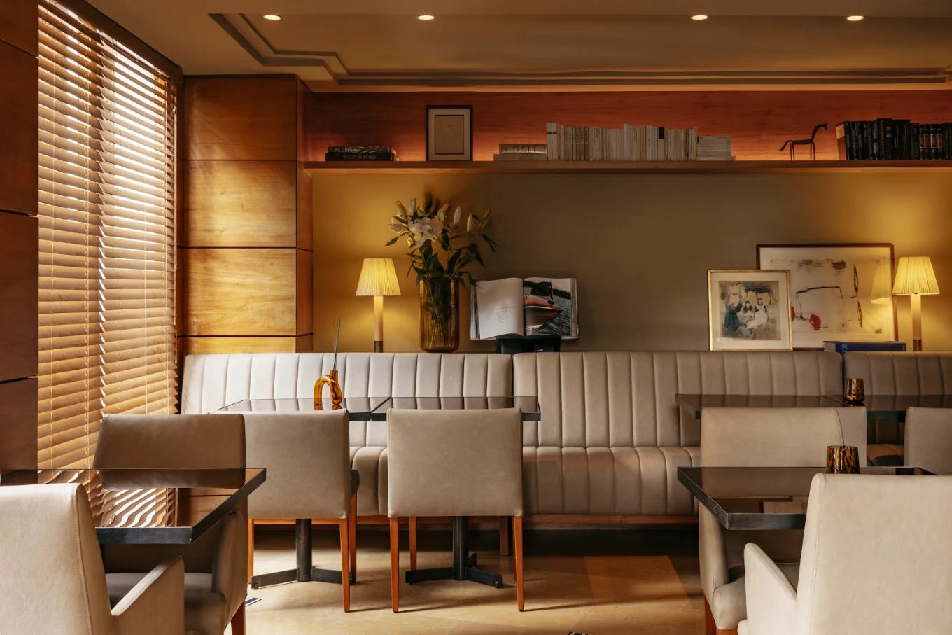 Bar East 47